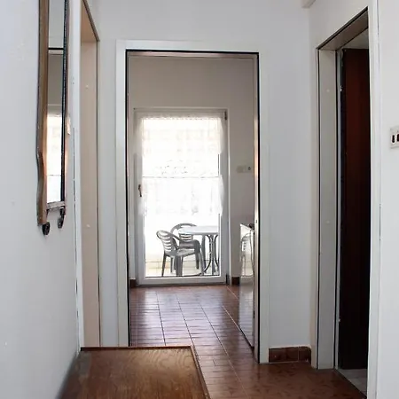 Apartament By The Sea Jezera, Murter - 5074