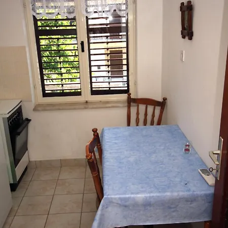 Apartamento By The Sea Jezera, Murter - 5074