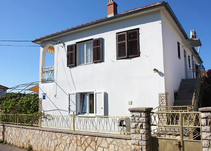 Apartments By The Sea Jezera, Murter - 5074 * Jezera