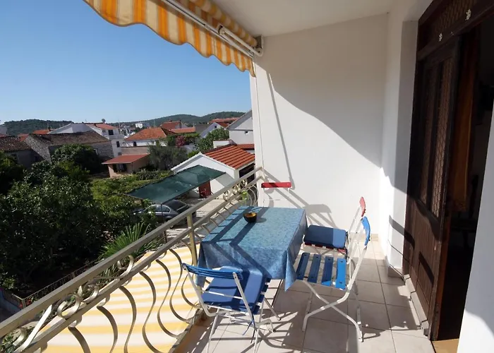 Apartman Apartments By The Sea Jezera, Murter - 5074 *